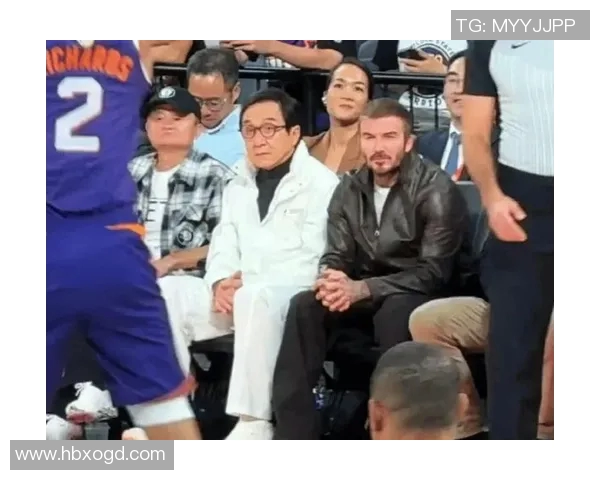 篮球与足球巨星同框合影震撼全场跨界友谊展现运动员魅力