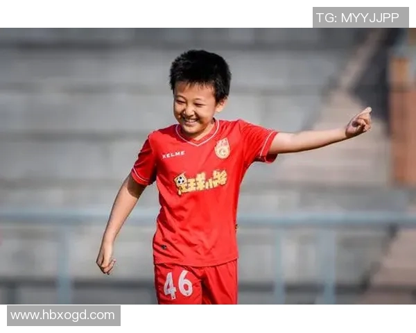 足球球星身高谎报现象解析及其对职业生涯的潜在影响